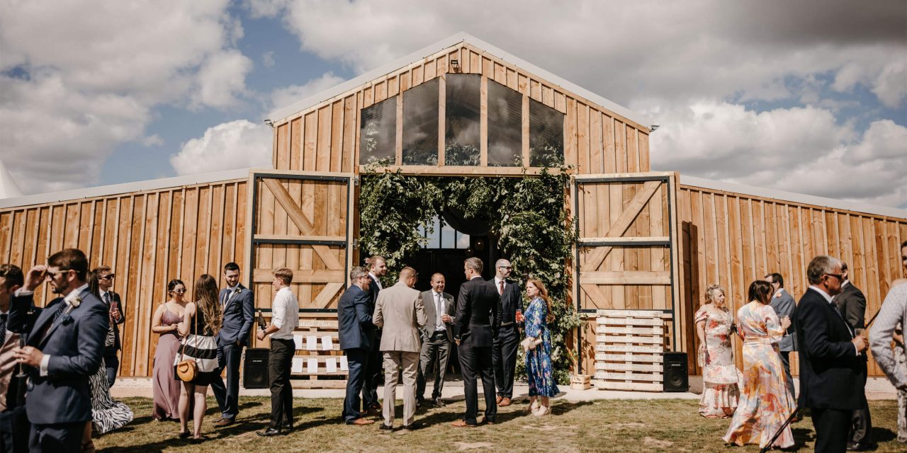 Pirzwell Barn — wedding venue photograph